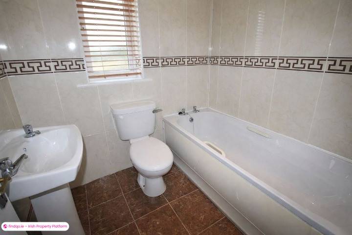 Semi-detached house for Sale in Riverchapel, Wexford
