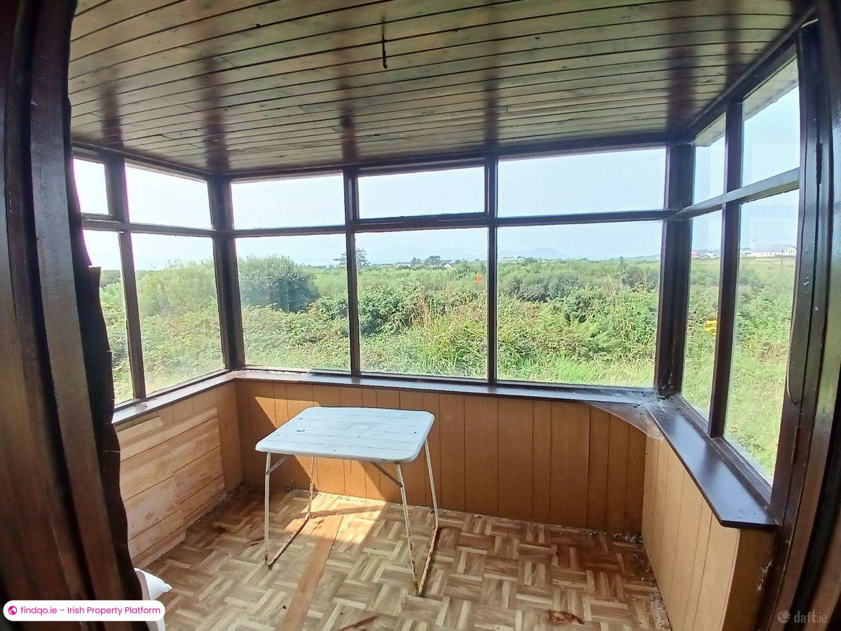 Detached house for Sale in Ballinskelligs, Kerry