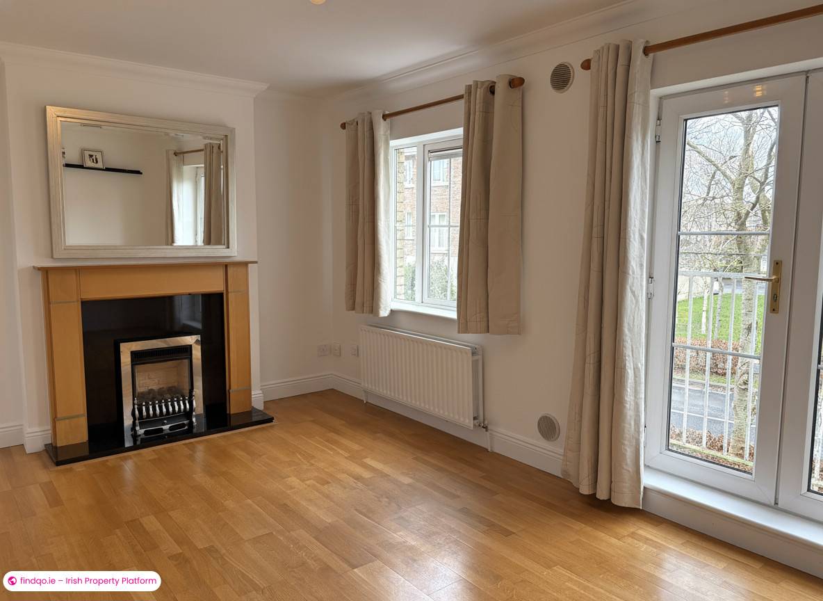 Semi-detached house for Sale in Dublin 15
