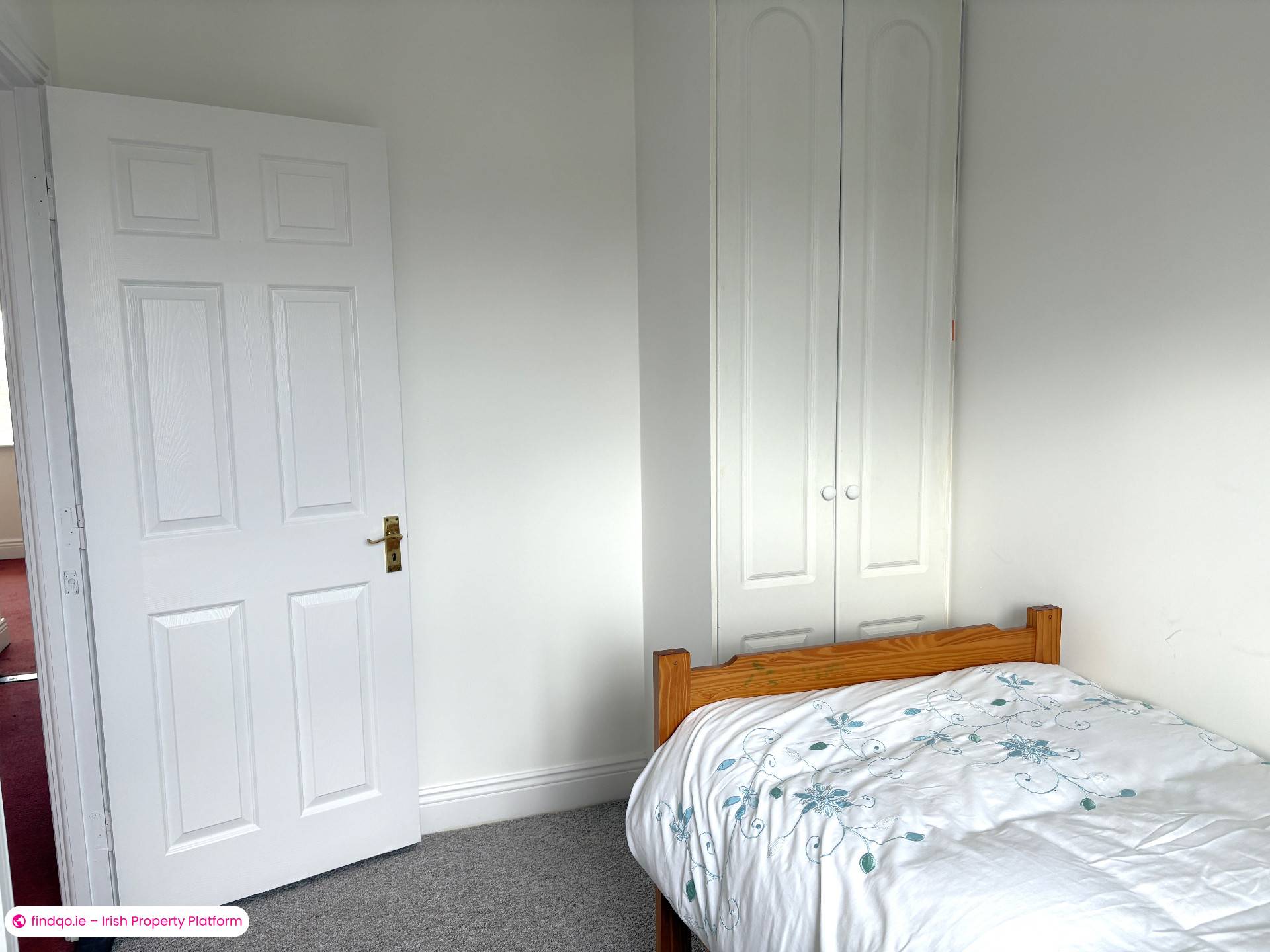 Semi-detached house for Sale in Dublin 15