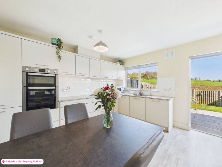 Semi-detached house for Sale in Slieverue, Kilkenny