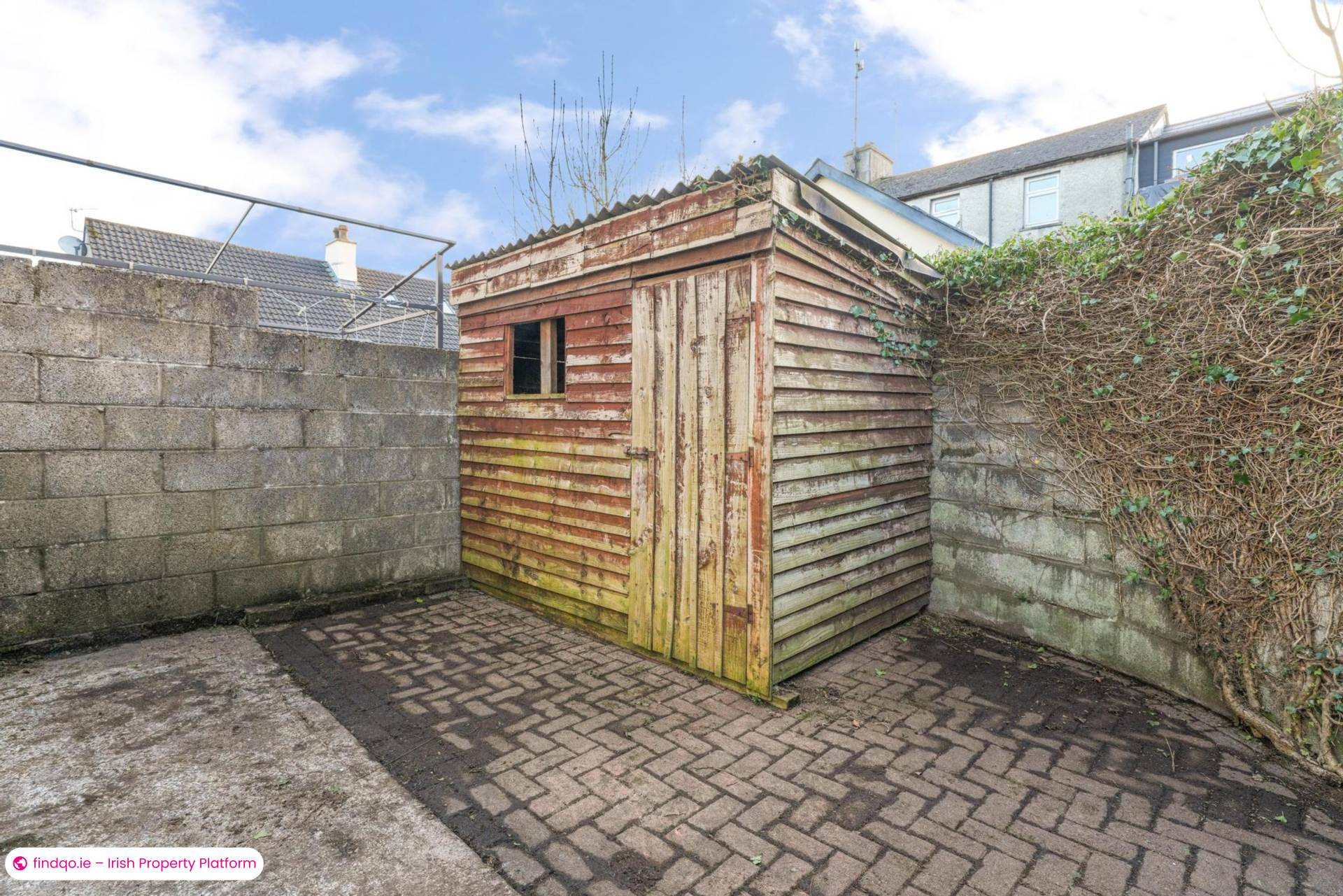 End of terrace house for Sale in Summerhill, Meath