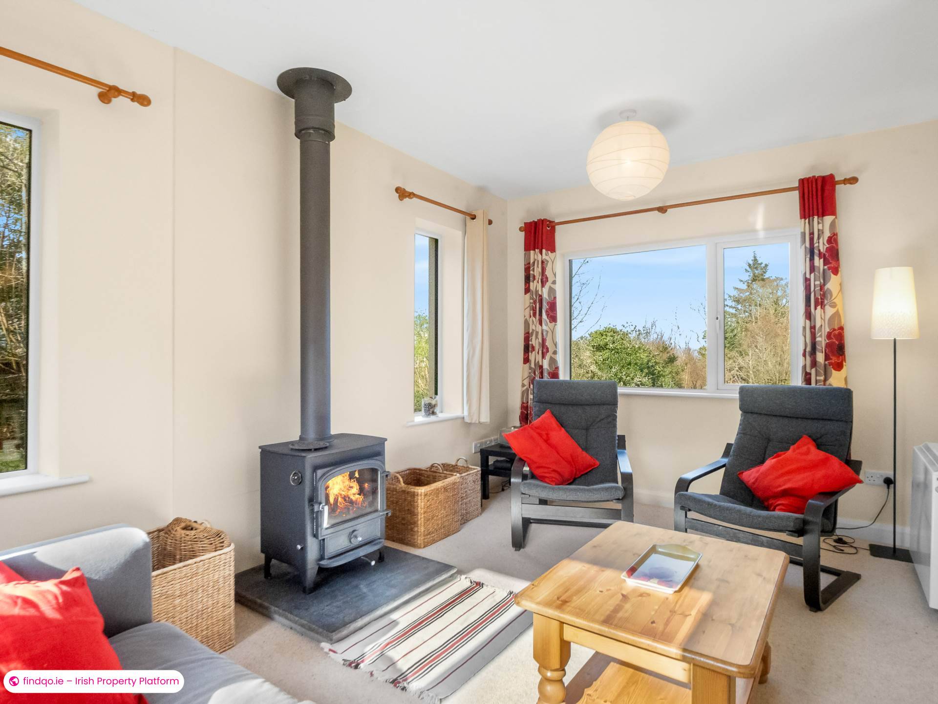 Detached house for Sale in Oughterard, Galway, H91 N6KN