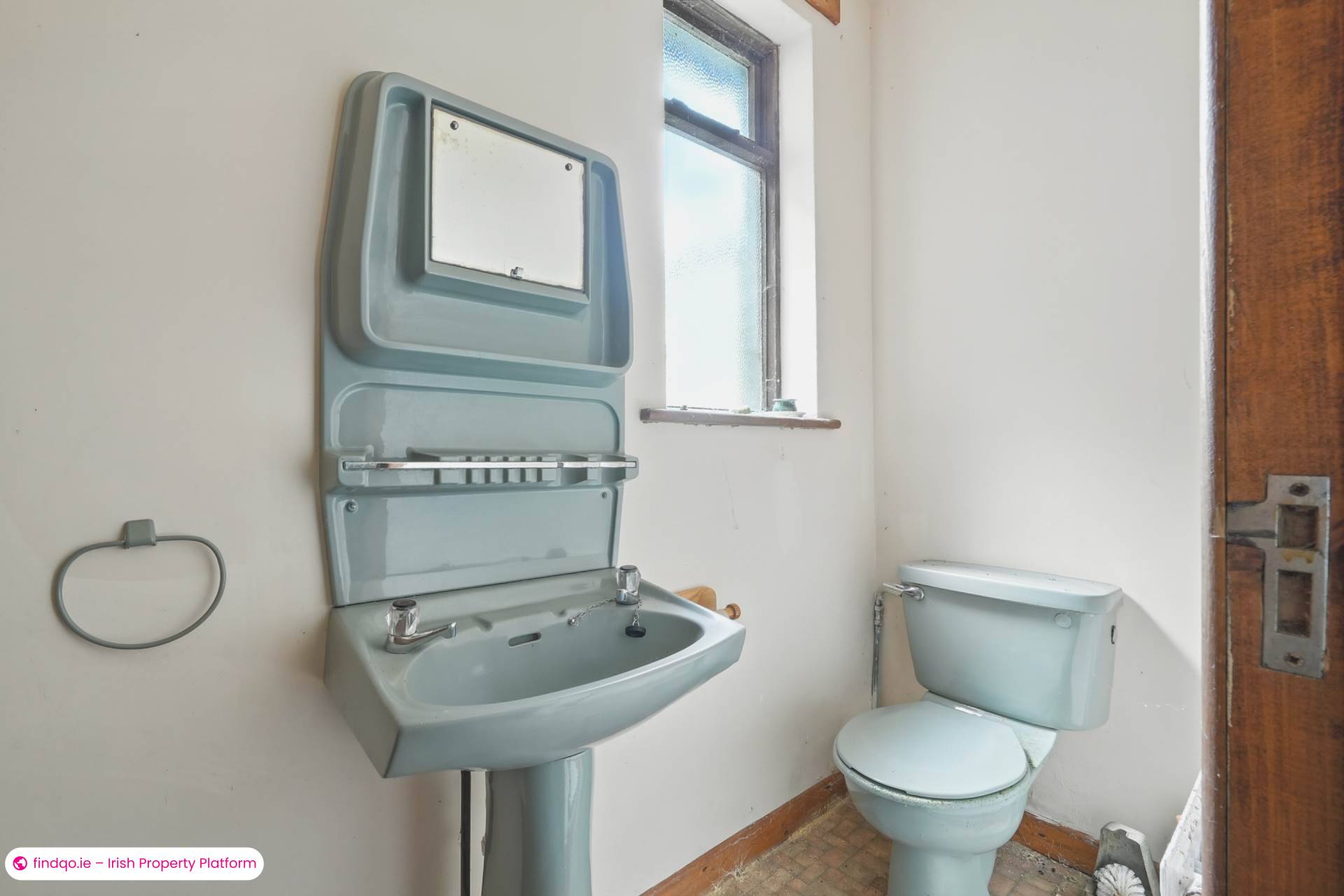 Detached house for Sale in Roundstone, Galway