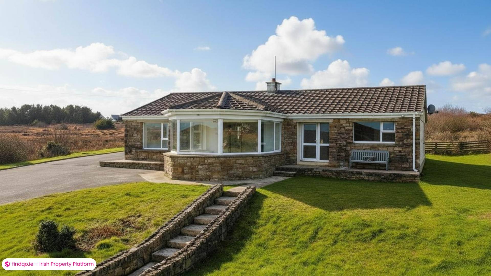 Detached house for Sale in Burtonport, Donegal