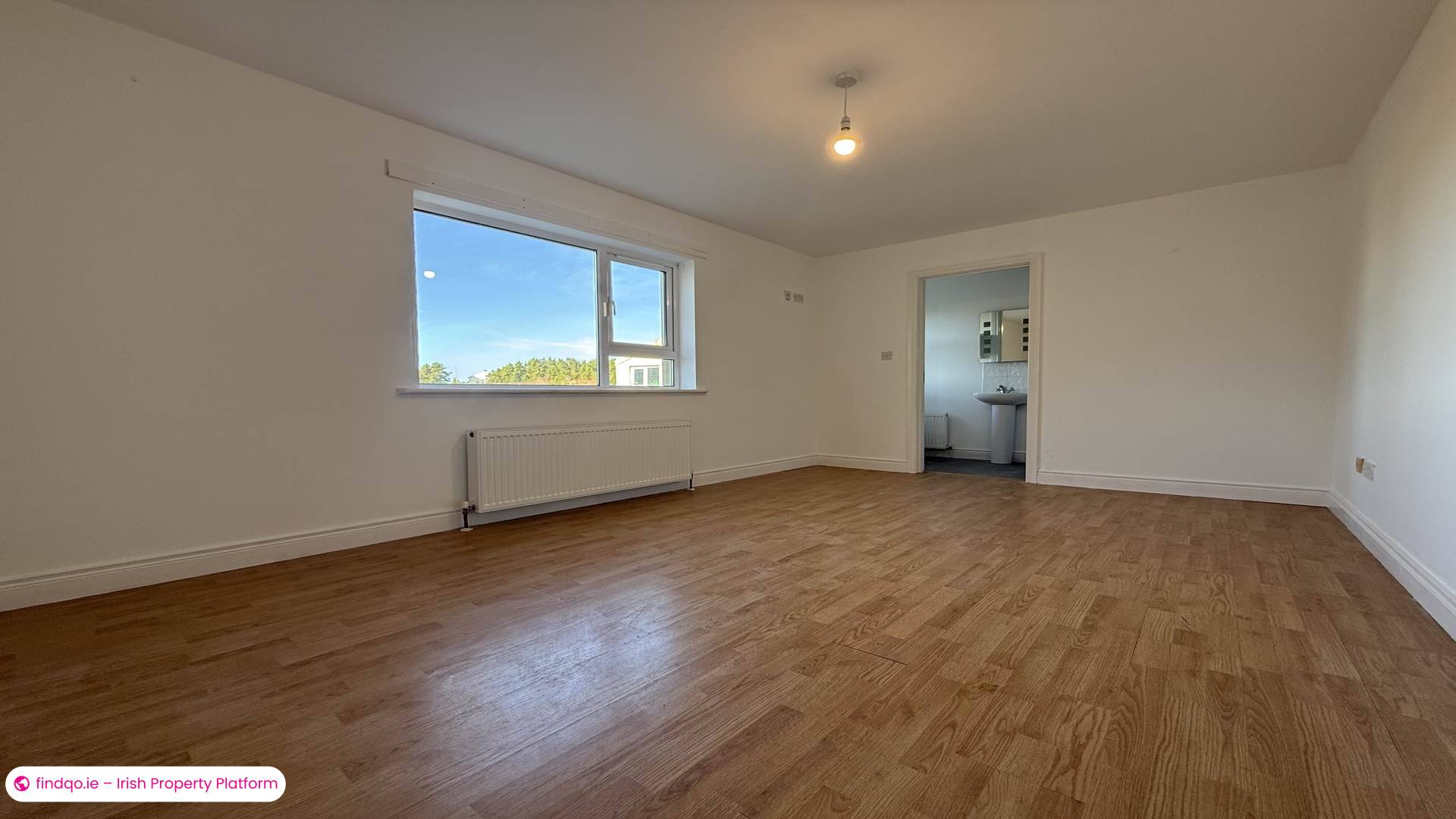 Detached house for Sale in Burtonport, Donegal