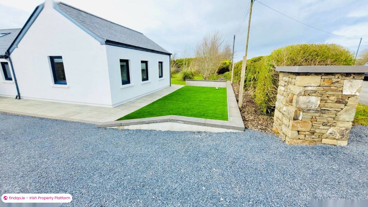 Bungalow for Sale in Abbeydorney, Kerry