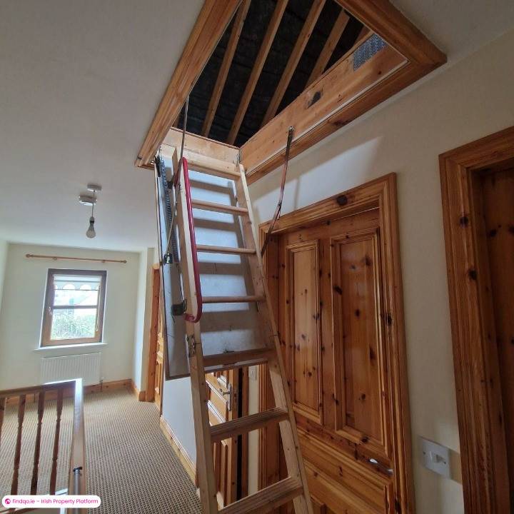 Semi-detached house for Sale in Bantry, Cork