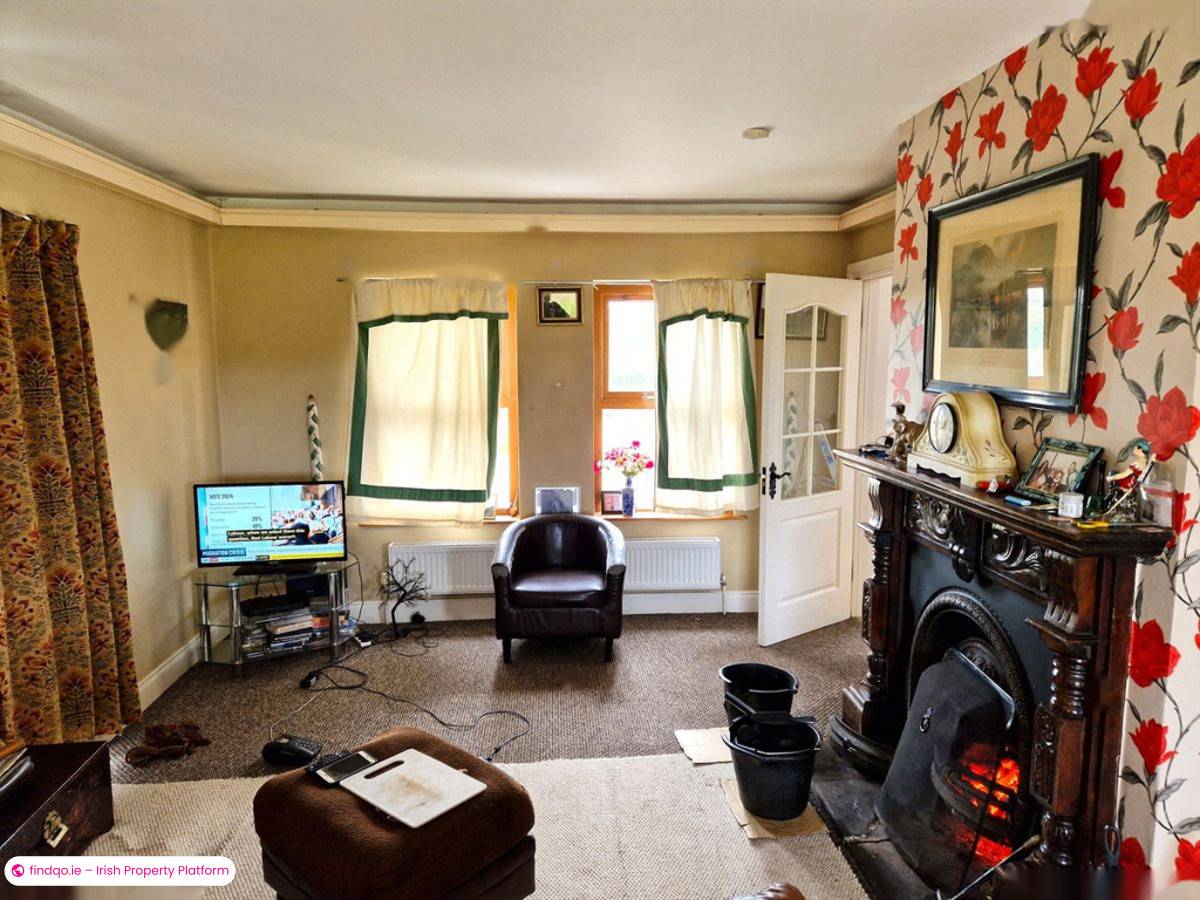 Detached house for Sale in Burtonport, Donegal