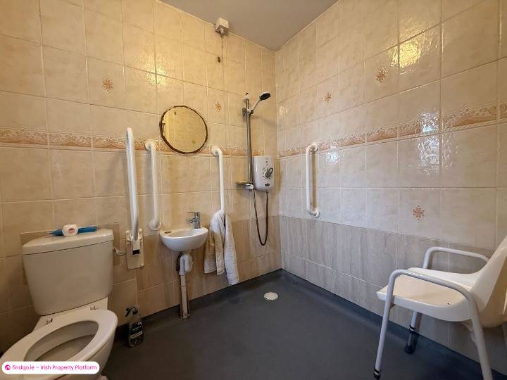 Bungalow for Sale in Waterford City Centre, Waterford