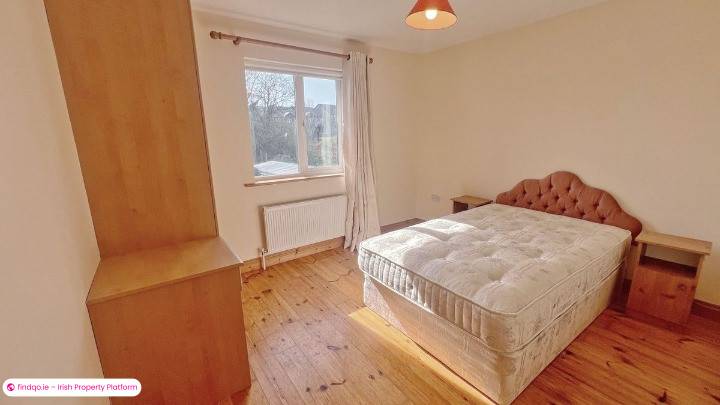 Semi-detached house for Sale in Ballinasloe, Galway