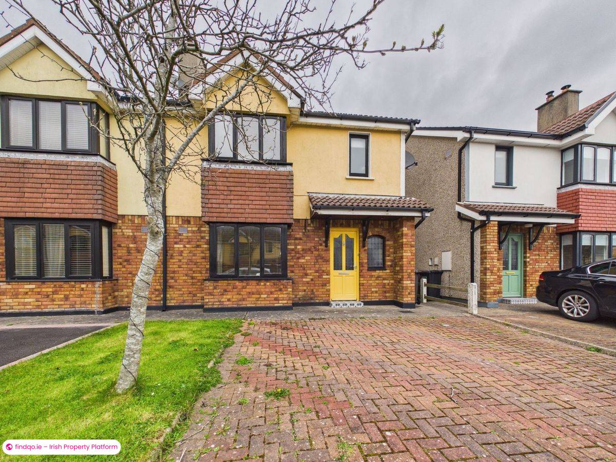 Semi-detached house for Sale in Newtown, Waterford