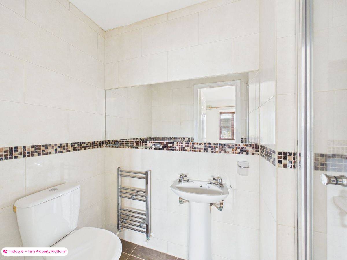 Semi-detached house for Sale in Newtown, Waterford