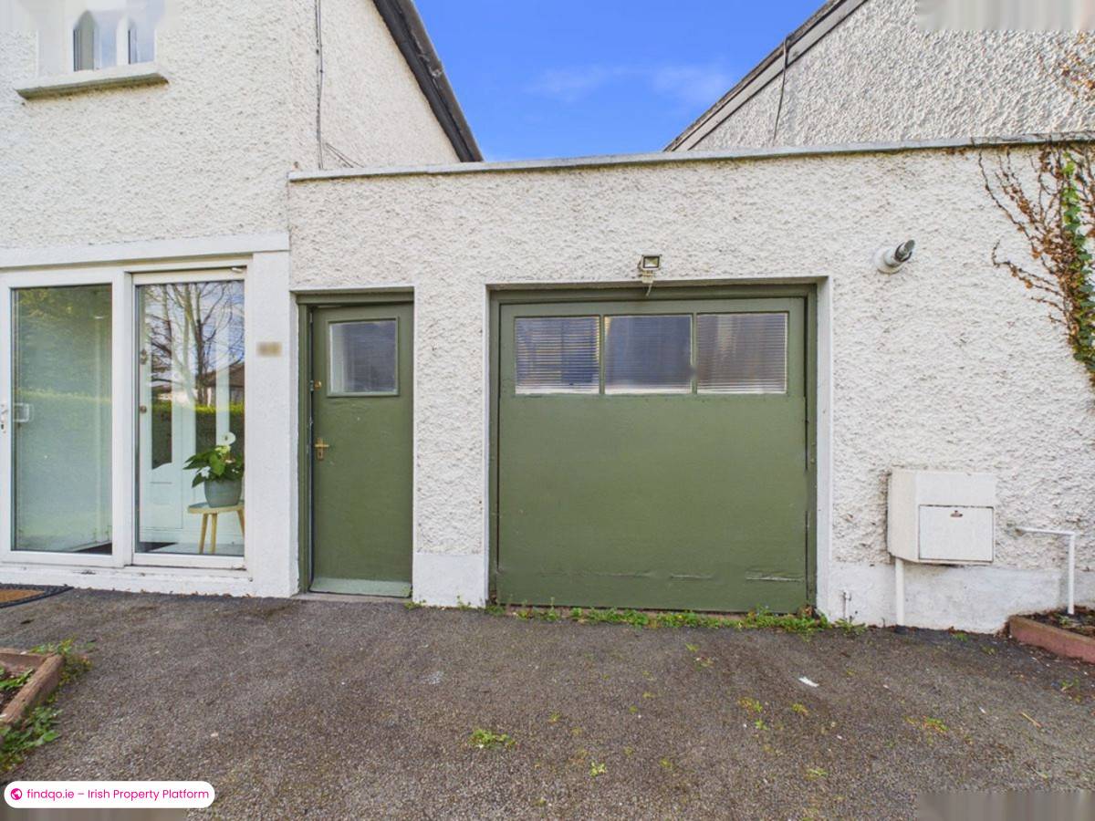Semi-detached house for Sale in Crumlin, Dublin 12