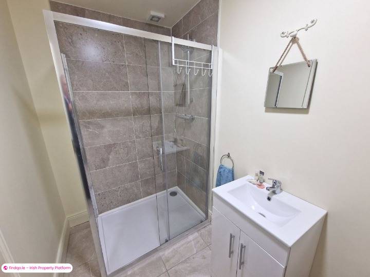 Semi-detached house for Sale in Castlerea, Roscommon