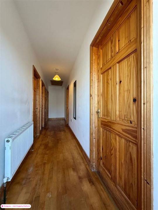 Semi-detached house for Sale in Ballaghaderreen, Roscommon