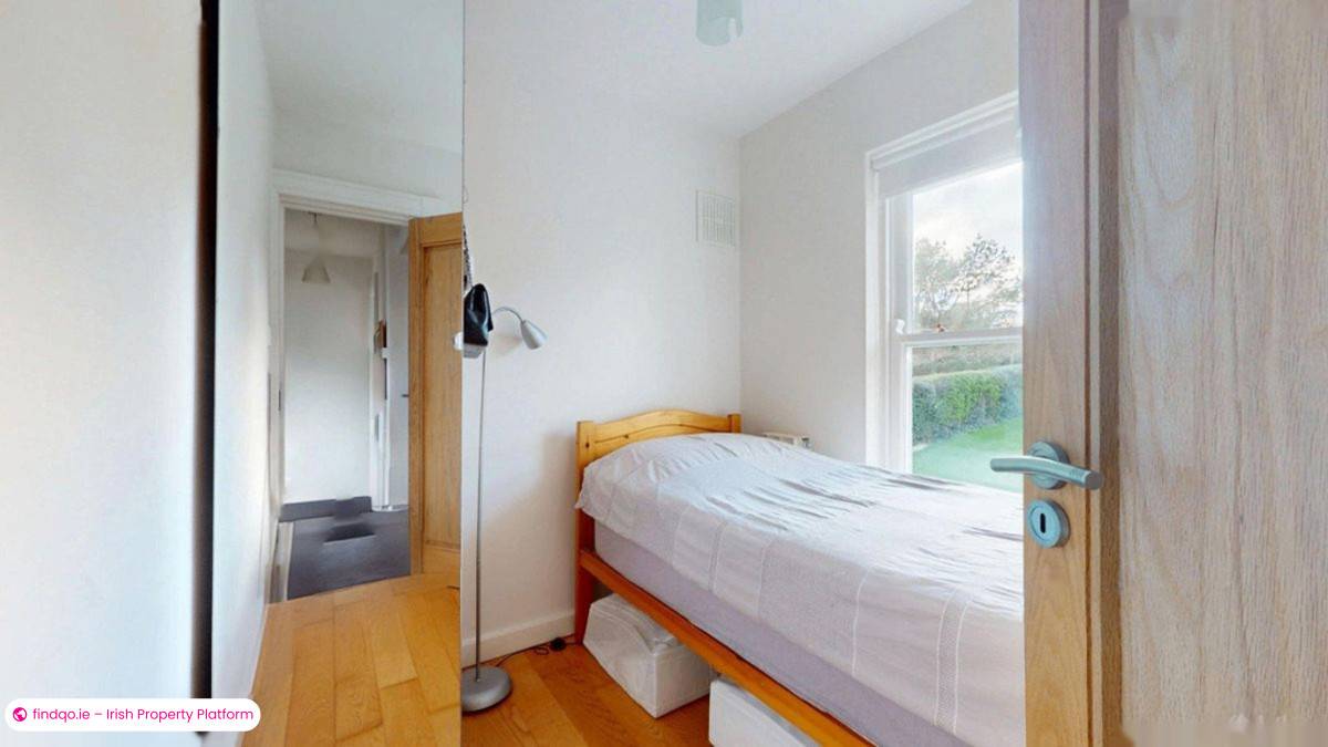 Detached house for Sale in Howth, Dublin 13