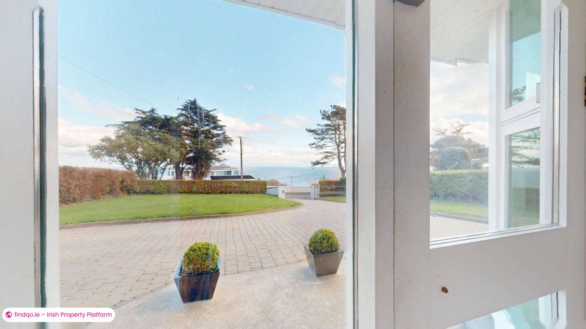 Detached house for Sale in Howth, Dublin 13