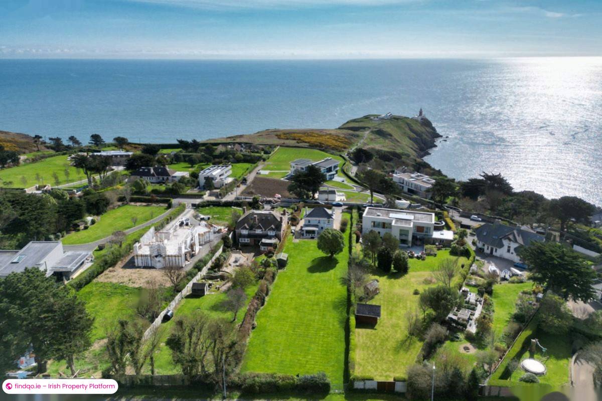 Detached house for Sale in Howth, Dublin 13