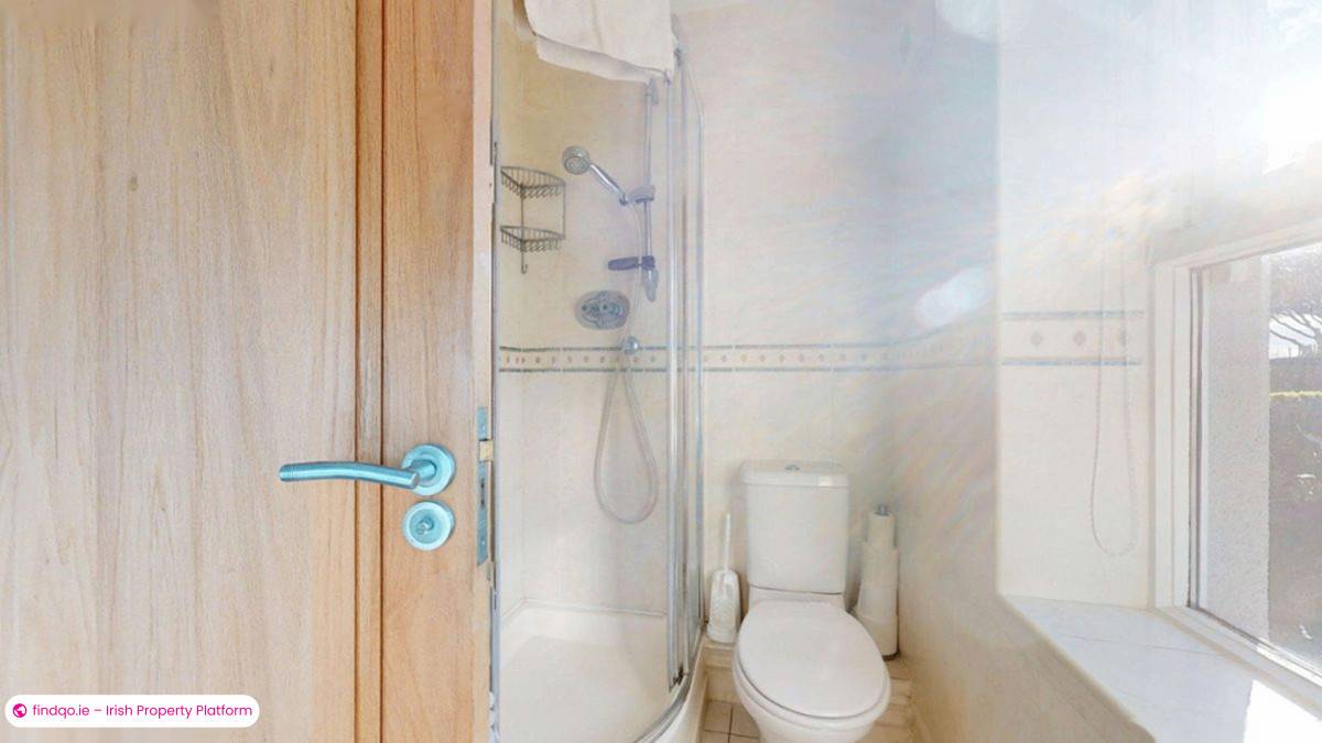 Detached house for Sale in Howth, Dublin 13