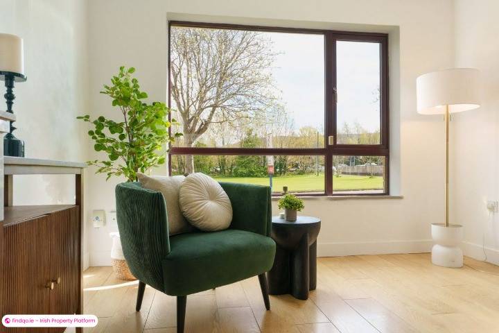 Semi-detached house for Sale in Ballinteer, Dublin 16