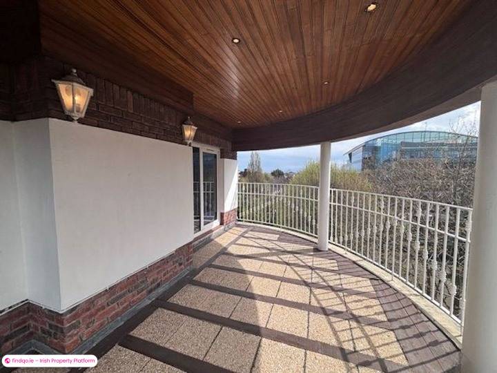 3 Bedroom Apartment for Rent in Sandymount, Dublin 4