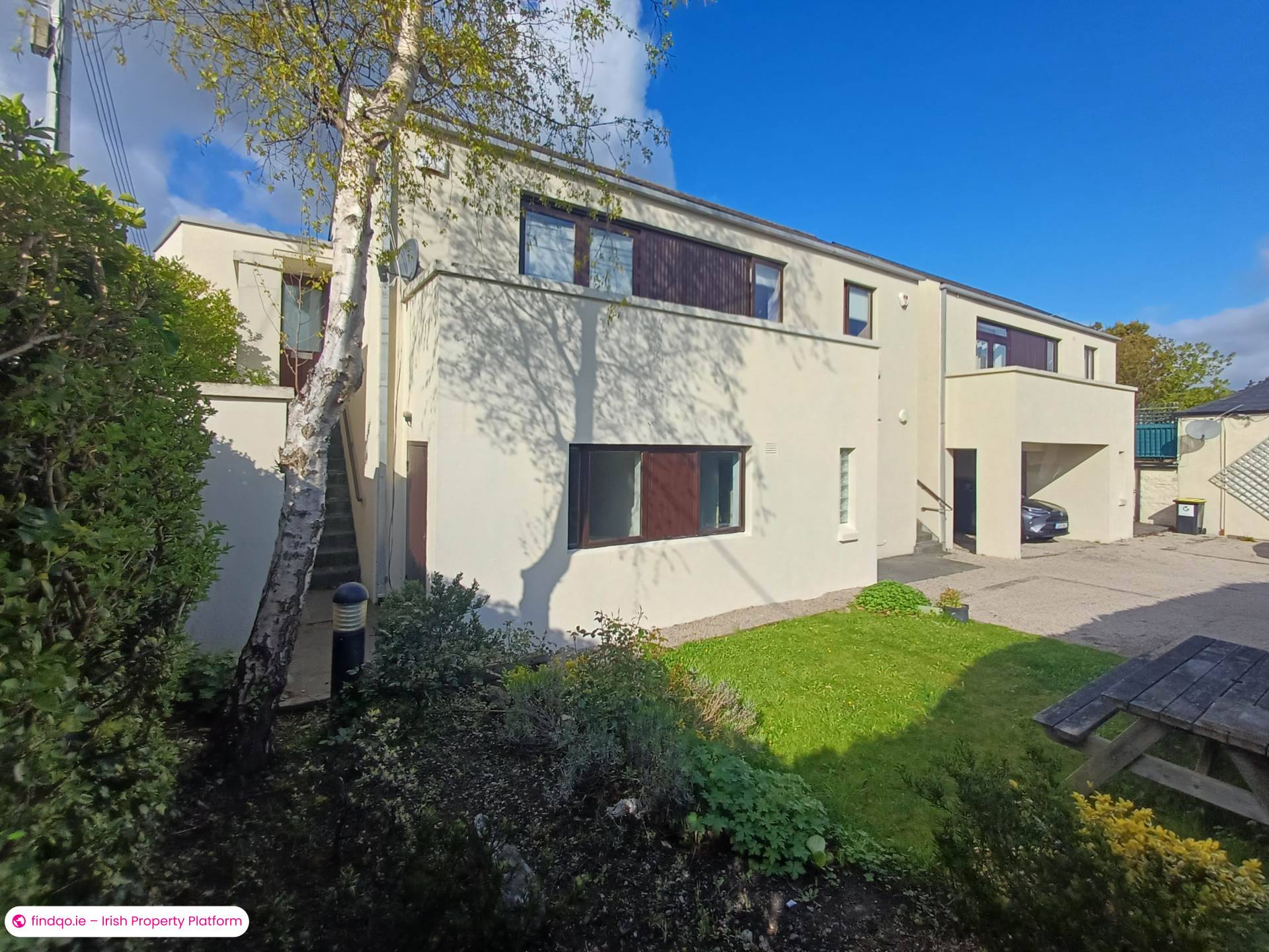 Apartment for Sale in Stillorgan, Dublin (County)