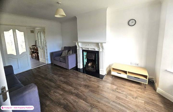 Semi-detached house for Sale in Clara, Offaly