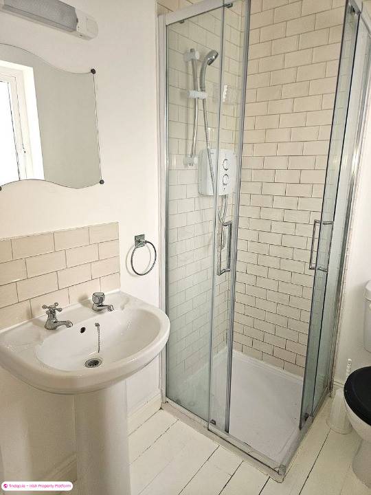 Semi-detached house for Sale in Clara, Offaly