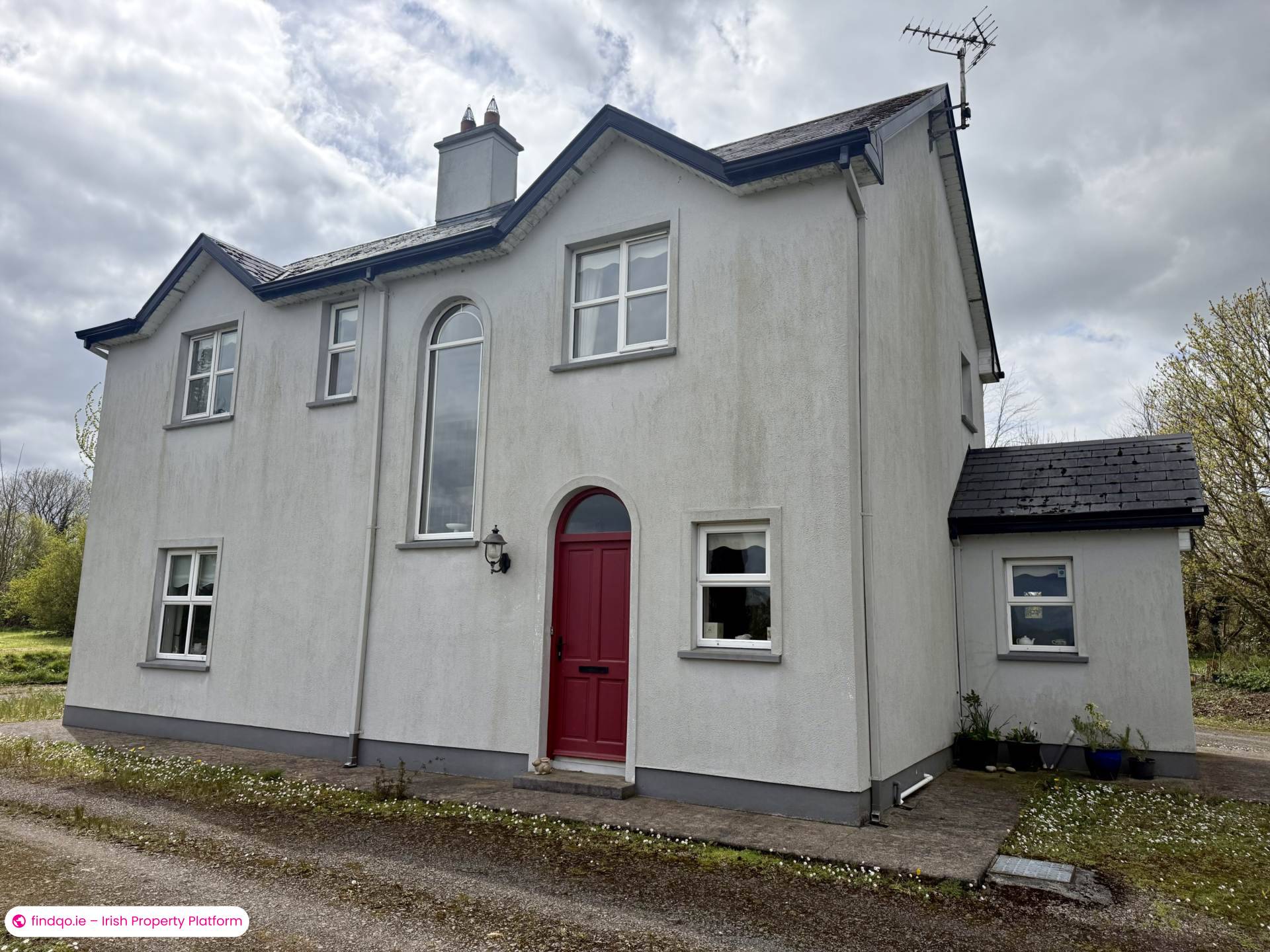 Detached house for Sale in Ballyhaunis, Mayo