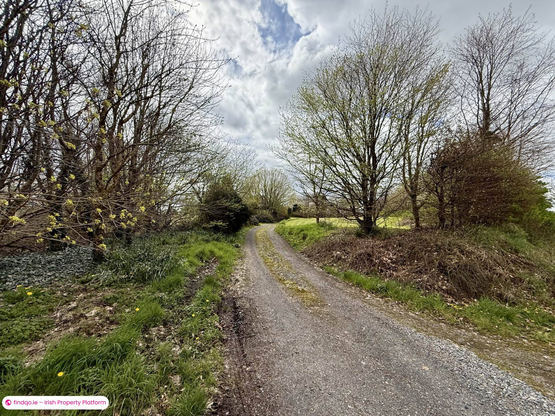 Detached house for Sale in Ballyhaunis, Mayo