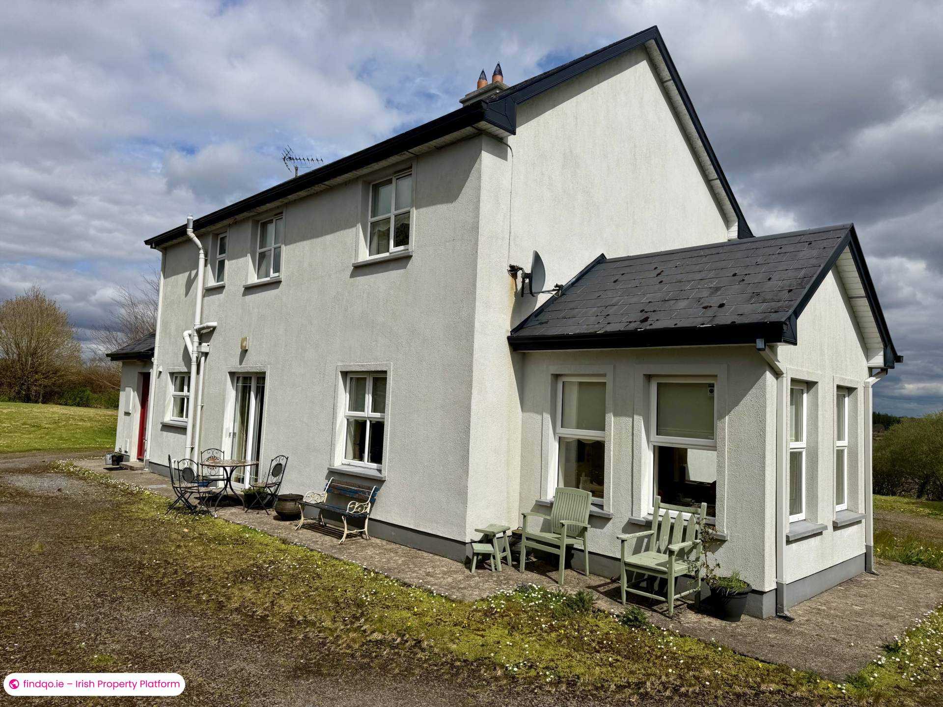 Detached house for Sale in Ballyhaunis, Mayo