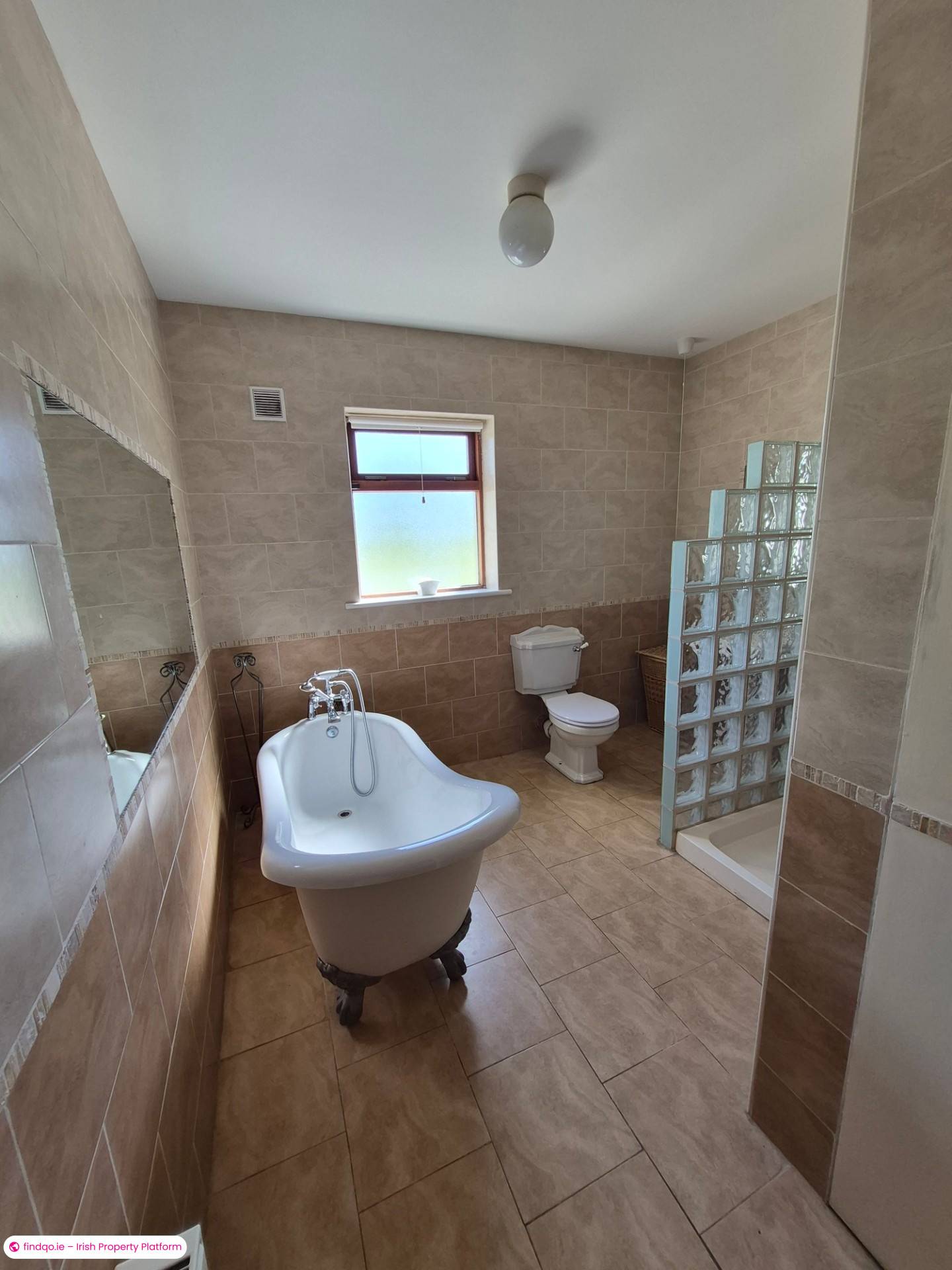Bungalow for Sale in Rhode, Offaly