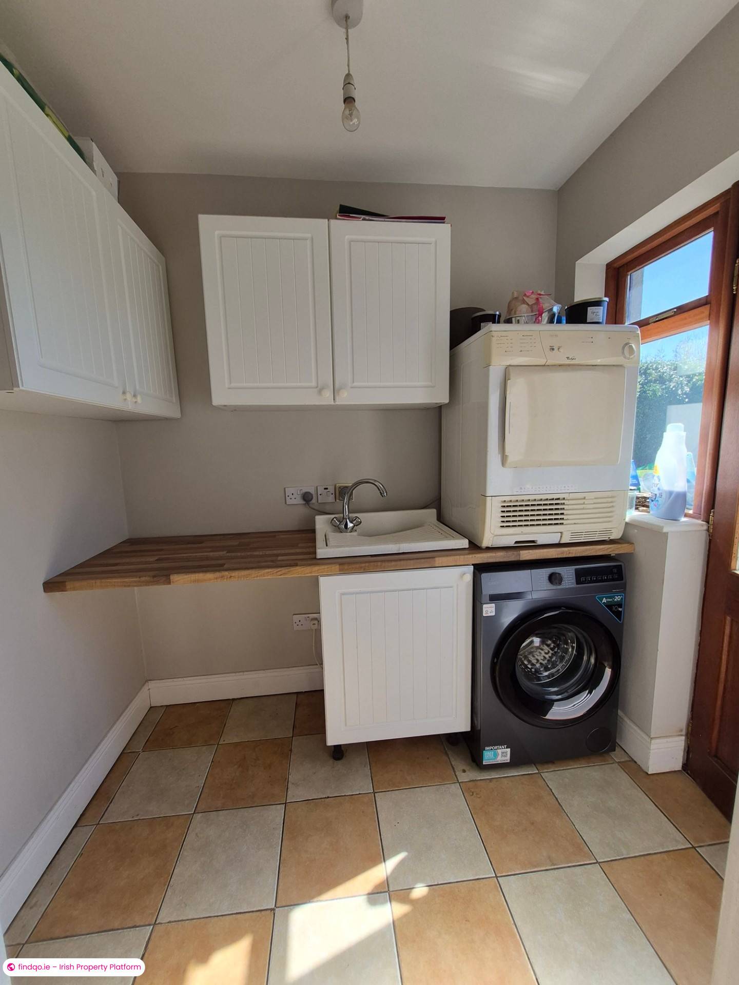Bungalow for Sale in Rhode, Offaly