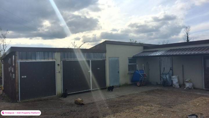 Detached house for Sale in Castlerea, Roscommon