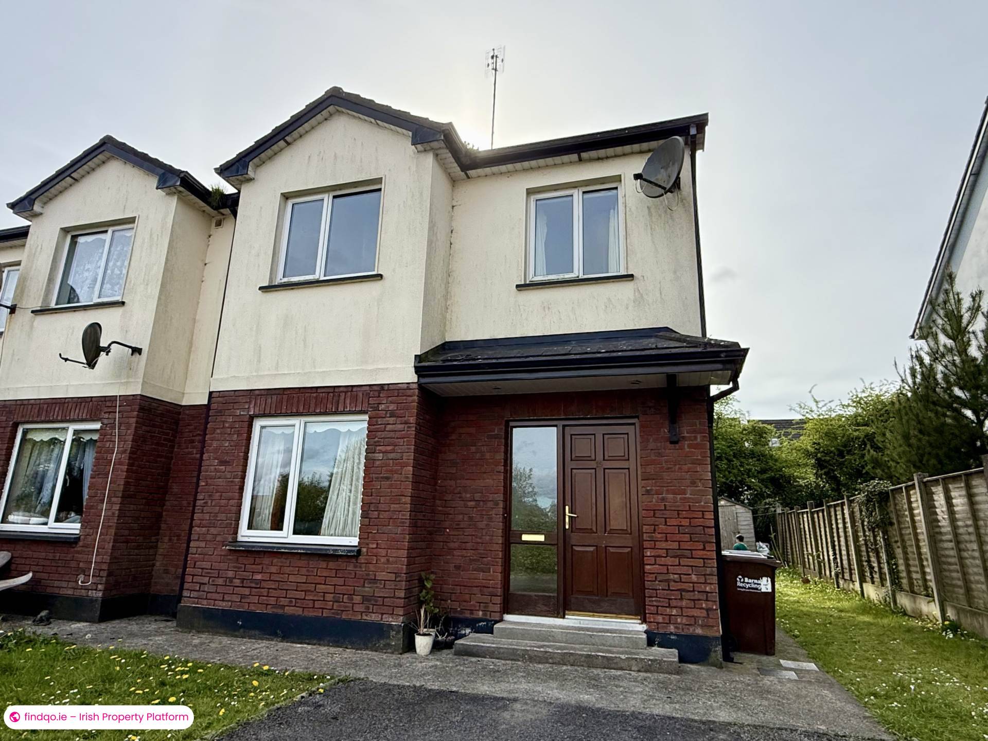 Semi-detached house for Sale in Ballyhaunis, Mayo