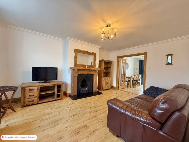 Semi-detached house for Sale in Tramore, Waterford