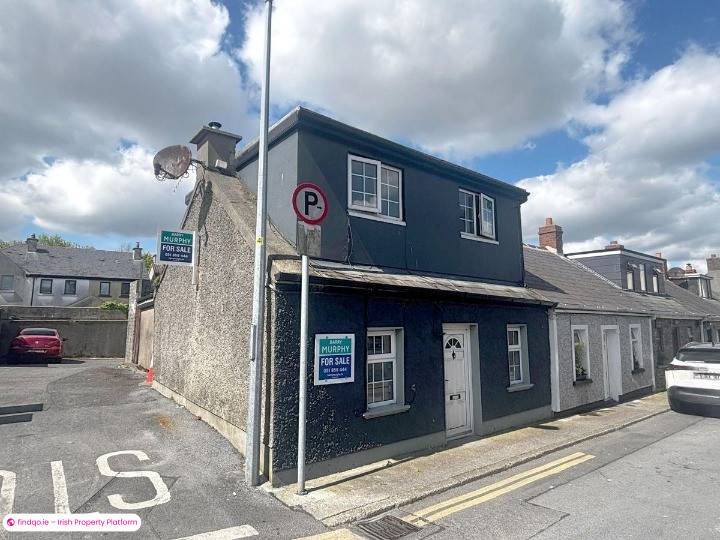 End of terrace house for Sale in Waterford City Centre, Waterford
