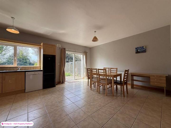 Semi-detached house for Sale in Ballaghaderreen, Roscommon