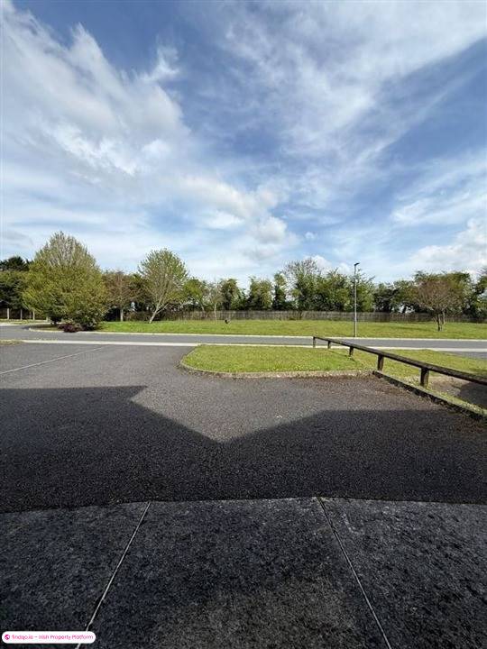 Semi-detached house for Sale in Ballaghaderreen, Roscommon