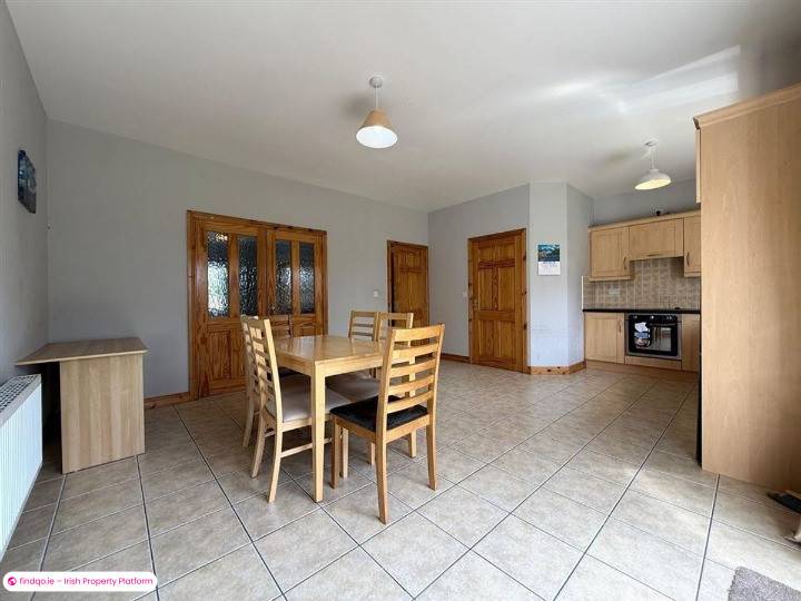 Semi-detached house for Sale in Ballaghaderreen, Roscommon