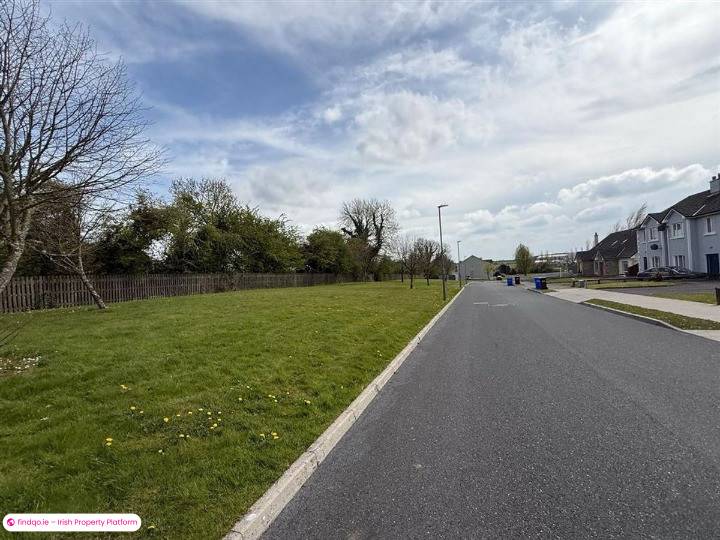 Semi-detached house for Sale in Ballaghaderreen, Roscommon