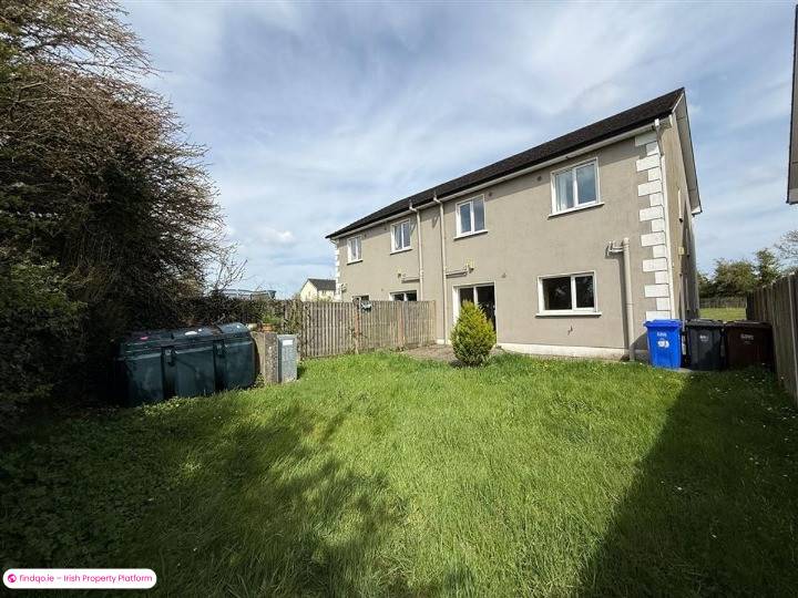 Semi-detached house for Sale in Ballaghaderreen, Roscommon