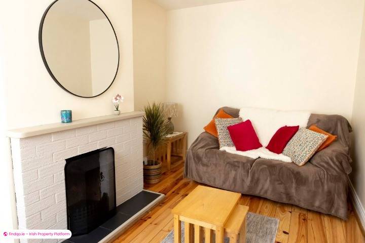 End of terrace house for Sale in New Ross, Wexford