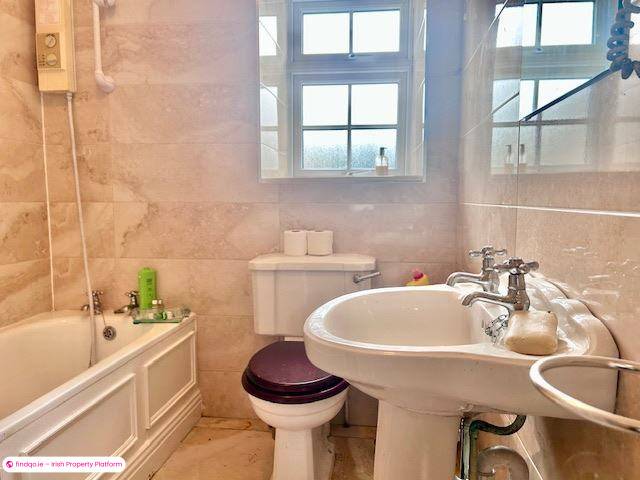 Terraced house for Sale in Woodstown, Waterford