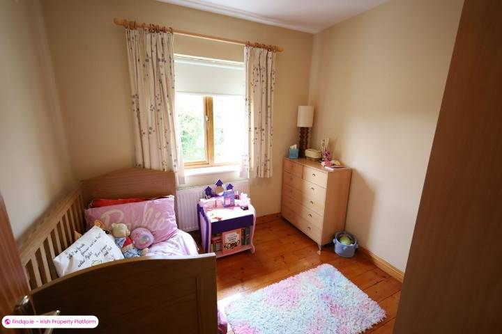 End of terrace house for Sale in Carrigaline, Cork