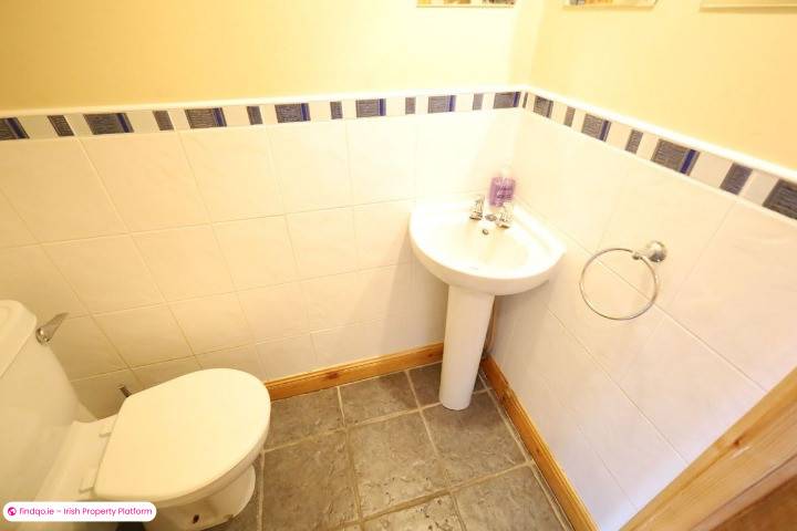 End of terrace house for Sale in Carrigaline, Cork