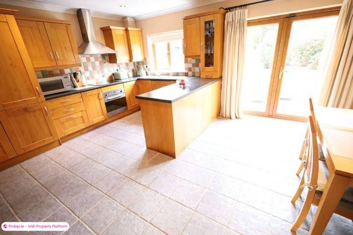 End of terrace house for Sale in Carrigaline, Cork