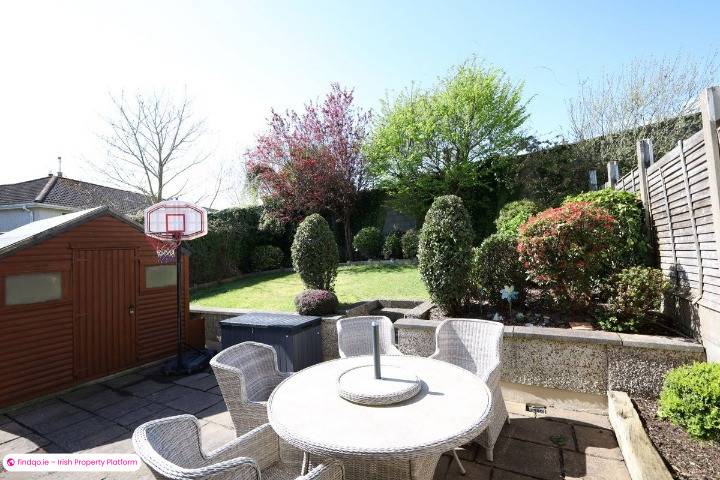 End of terrace house for Sale in Carrigaline, Cork