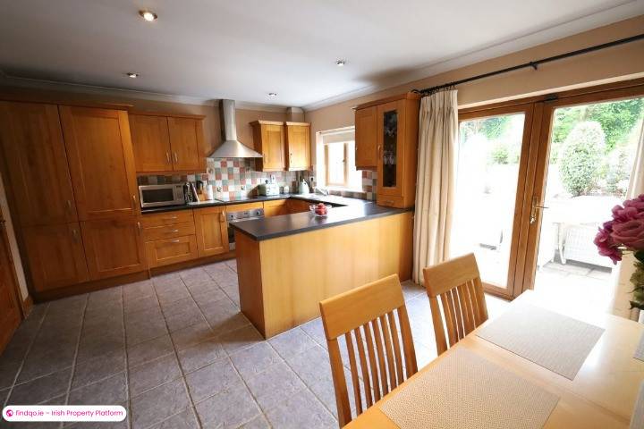 End of terrace house for Sale in Carrigaline, Cork